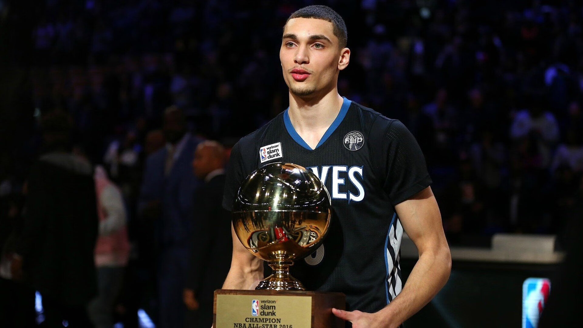 欧冠小组赛：国米0比0闷平矿工 卢卡库屡失良机背锅